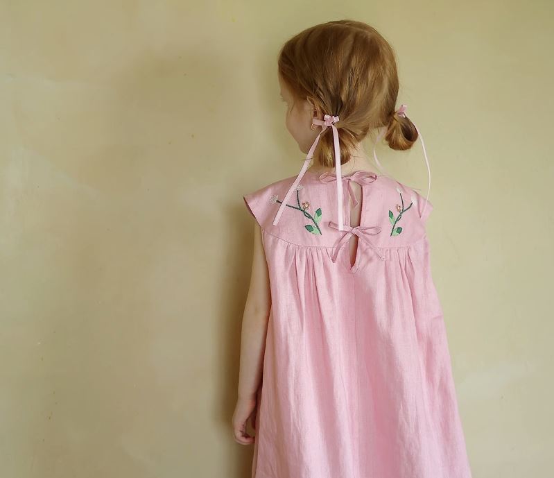 [Preorder] Back-Tie Embroidery Dress