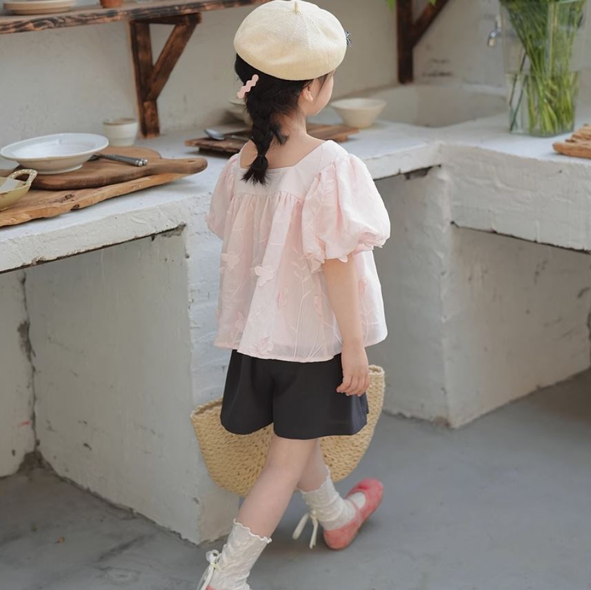 [Preorder] Puff Sleeves 3D Embroidery Blouse