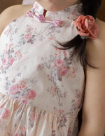 Load image into Gallery viewer, Roses Halter Neck Cheongsam Dress
