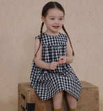 Load image into Gallery viewer, [Preorder] A-Line Checkered Dress
