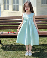 Load image into Gallery viewer, [Preorder] Cool Sleeveless Vest Dress
