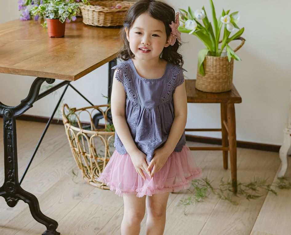 [Preorder] Puppy Blouse