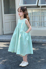 Load image into Gallery viewer, [Preorder] Cool Sleeveless Vest Dress
