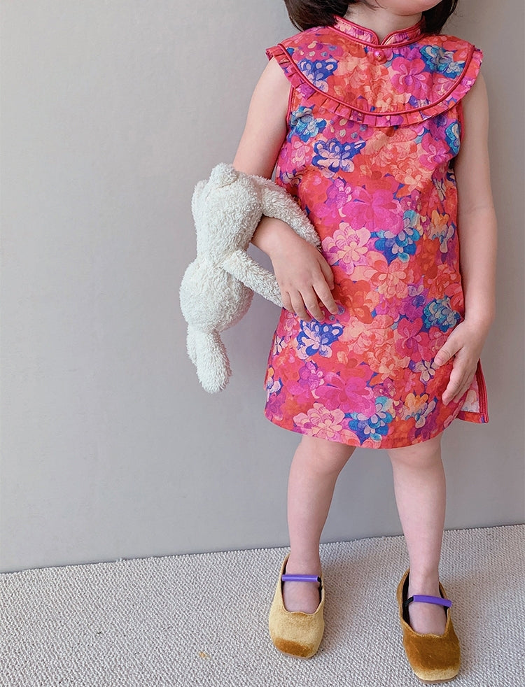 Sleeveless Side Split Cheongsam Dress